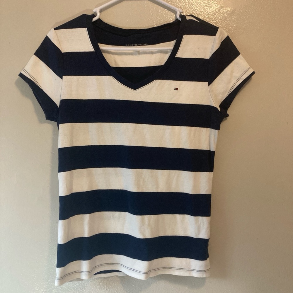 Tommy Hilfiger Blue and White Graphic Fitted T-Shirt